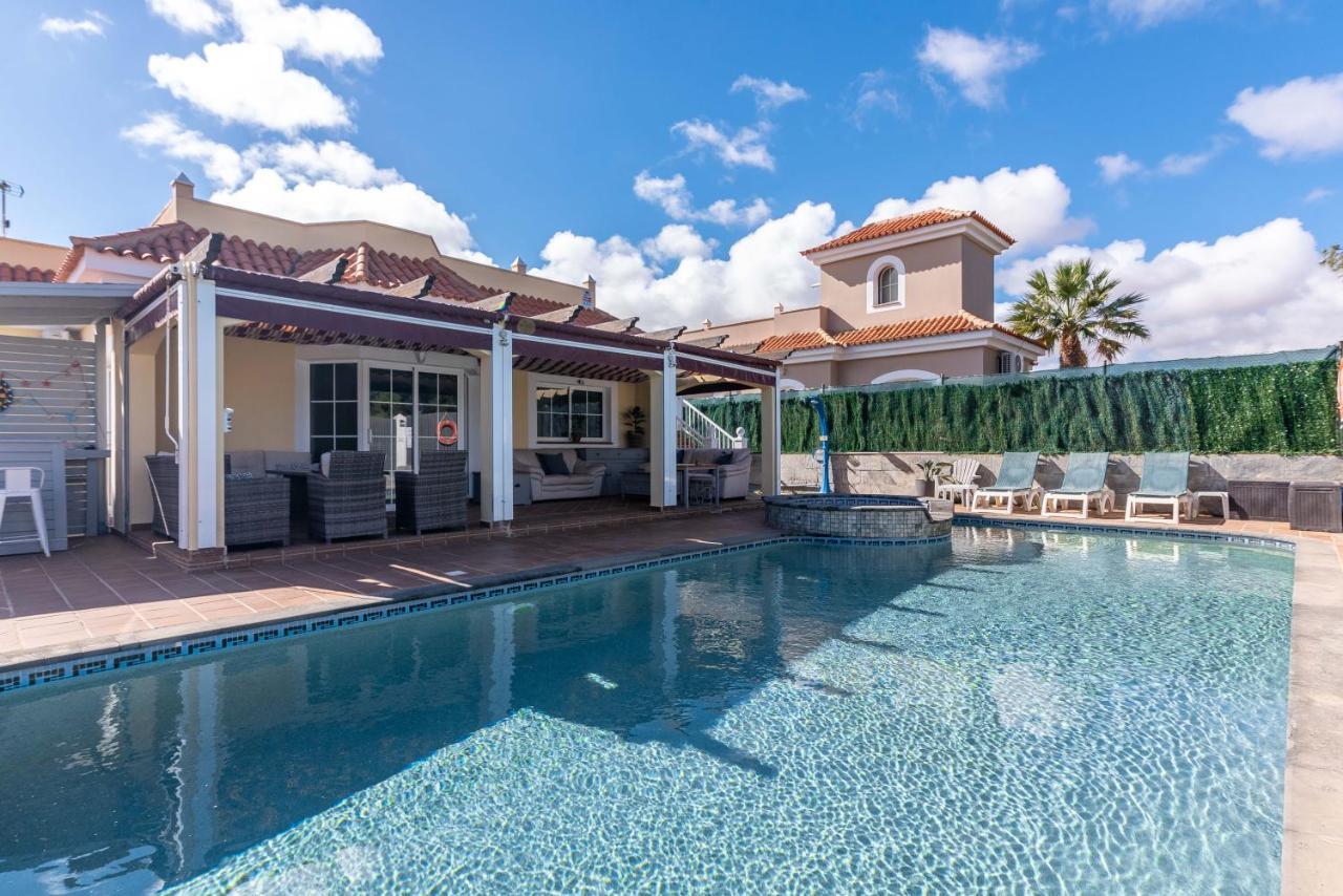 Comfortable Family House With Pool And Jacuzzi Costa De Antigua Kültér fotó